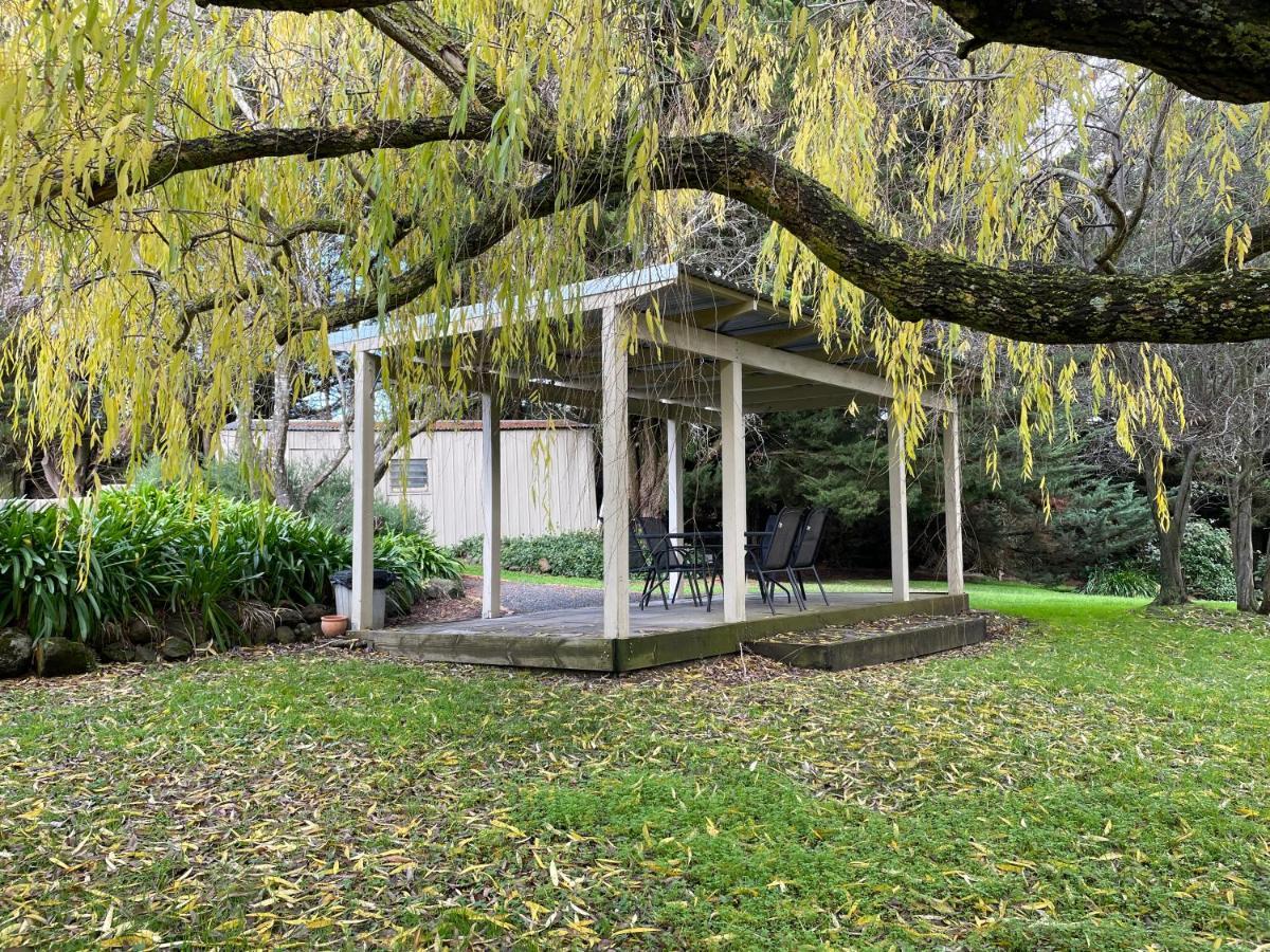 Central Highlands Motor Inn Kyneton Exteriör bild