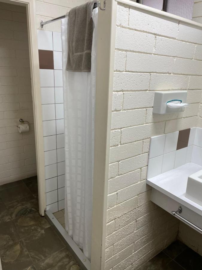 Central Highlands Motor Inn Kyneton Exteriör bild